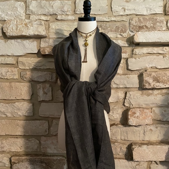 Restoration Hardware Accessories - Restoration Hardware Cashmere Gossamar Scarf